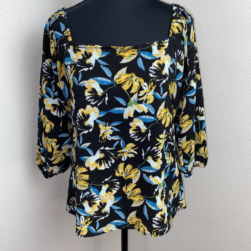 New Harve Benard Blouse Women's Large‎ Black Blue Floral Square Neck Spring